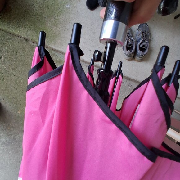 VICTORIA SECRET UMBRELLA -32" LONG - Picture 6 of 8